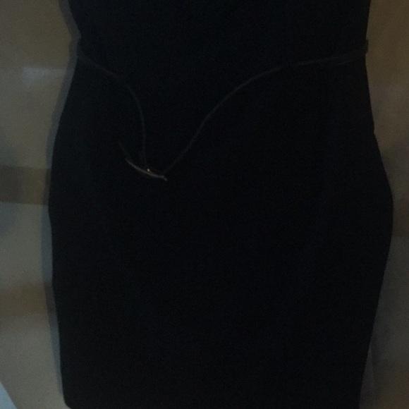 Dress - Picture 3 of 8